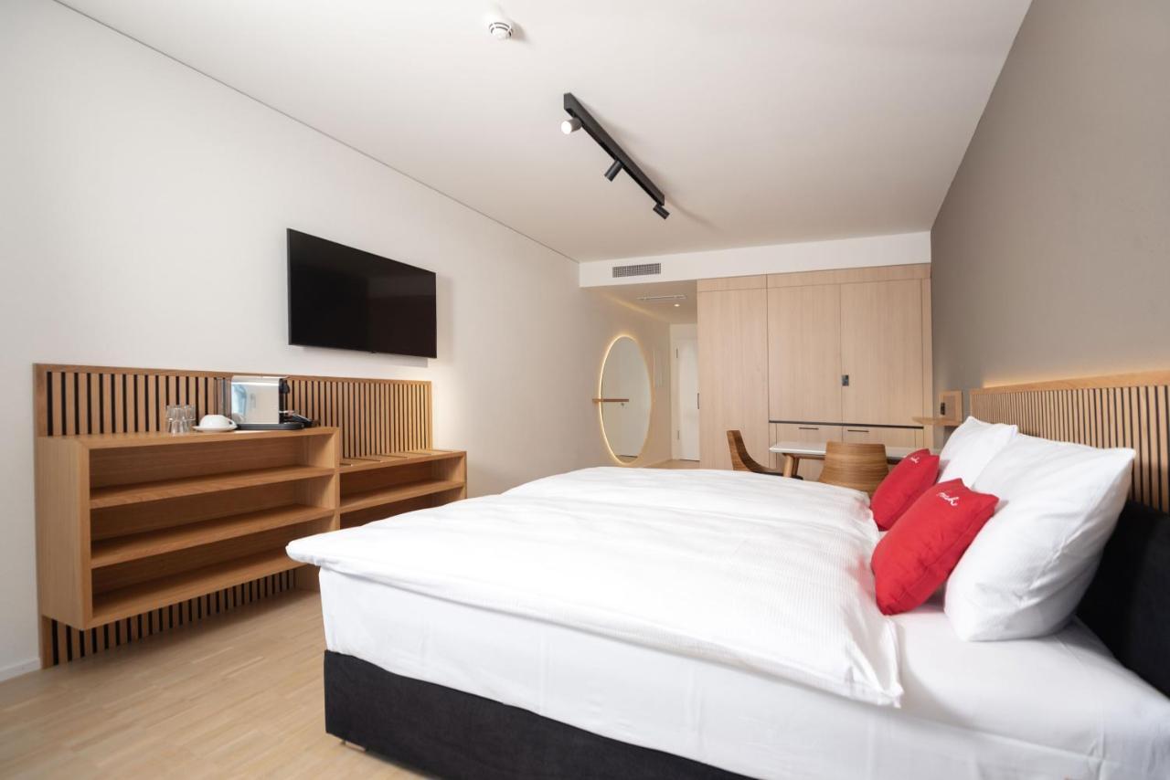 Tailormade Hotel Bab Bachenbuelach Bachenbulach Eksteriør billede