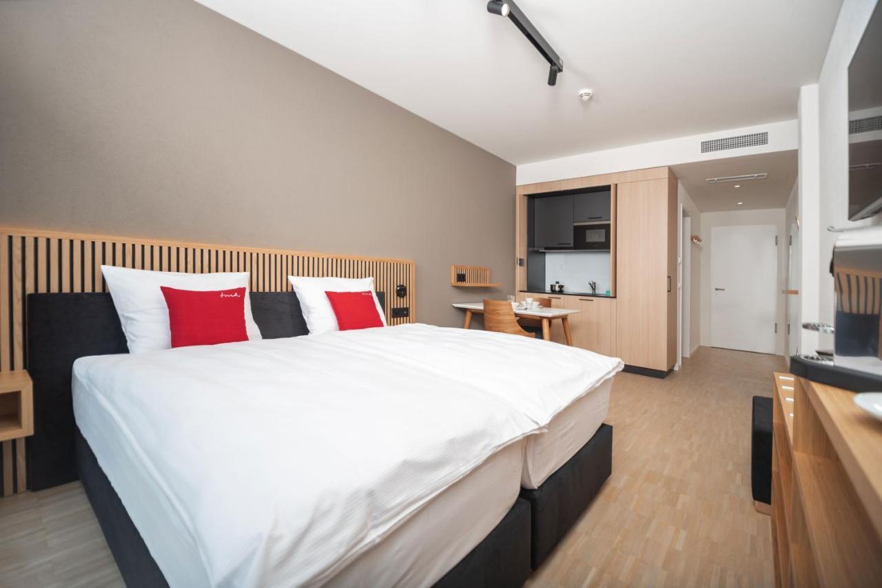 Tailormade Hotel Bab Bachenbuelach Bachenbulach Eksteriør billede